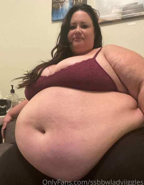 Ssbbwladyjiggles nude leaked OnlyFans pic