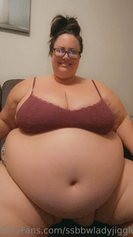 Ssbbwladyjiggles nude leaked OnlyFans pic