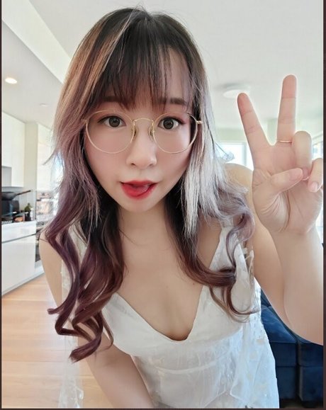 Lolnatsumiii nude leaked OnlyFans photo #20