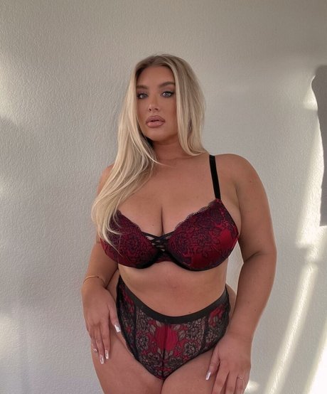 Taya Christian nude leaked OnlyFans pic