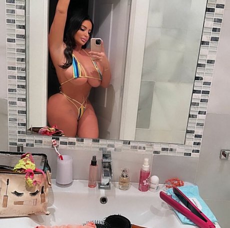 Anais Braga Dias nude leaked OnlyFans pic