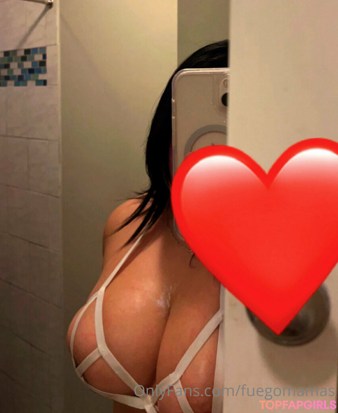 Fuegomamas Nude Leaked OnlyFans Photo #5