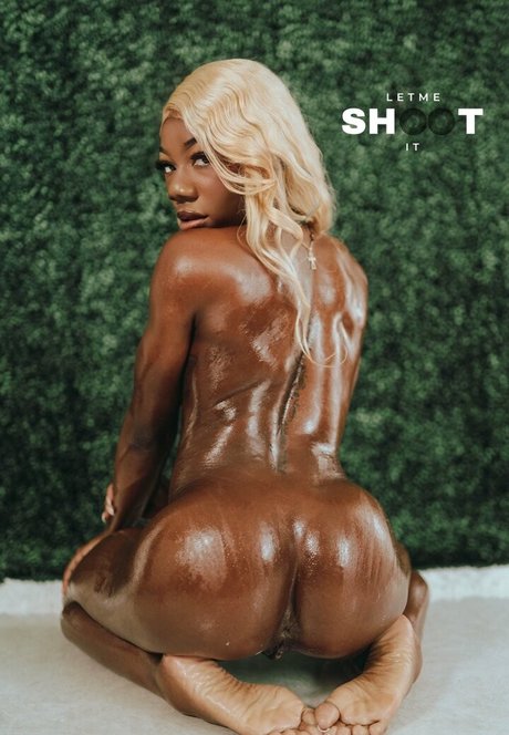 Lola Black nude leaked OnlyFans pic