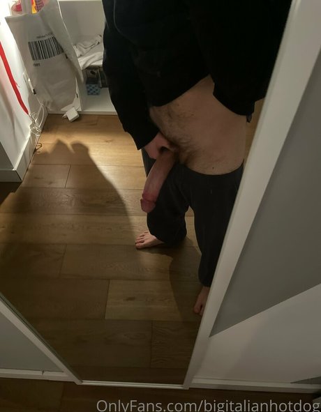 Bigitalianhotdog nude leaked OnlyFans pic