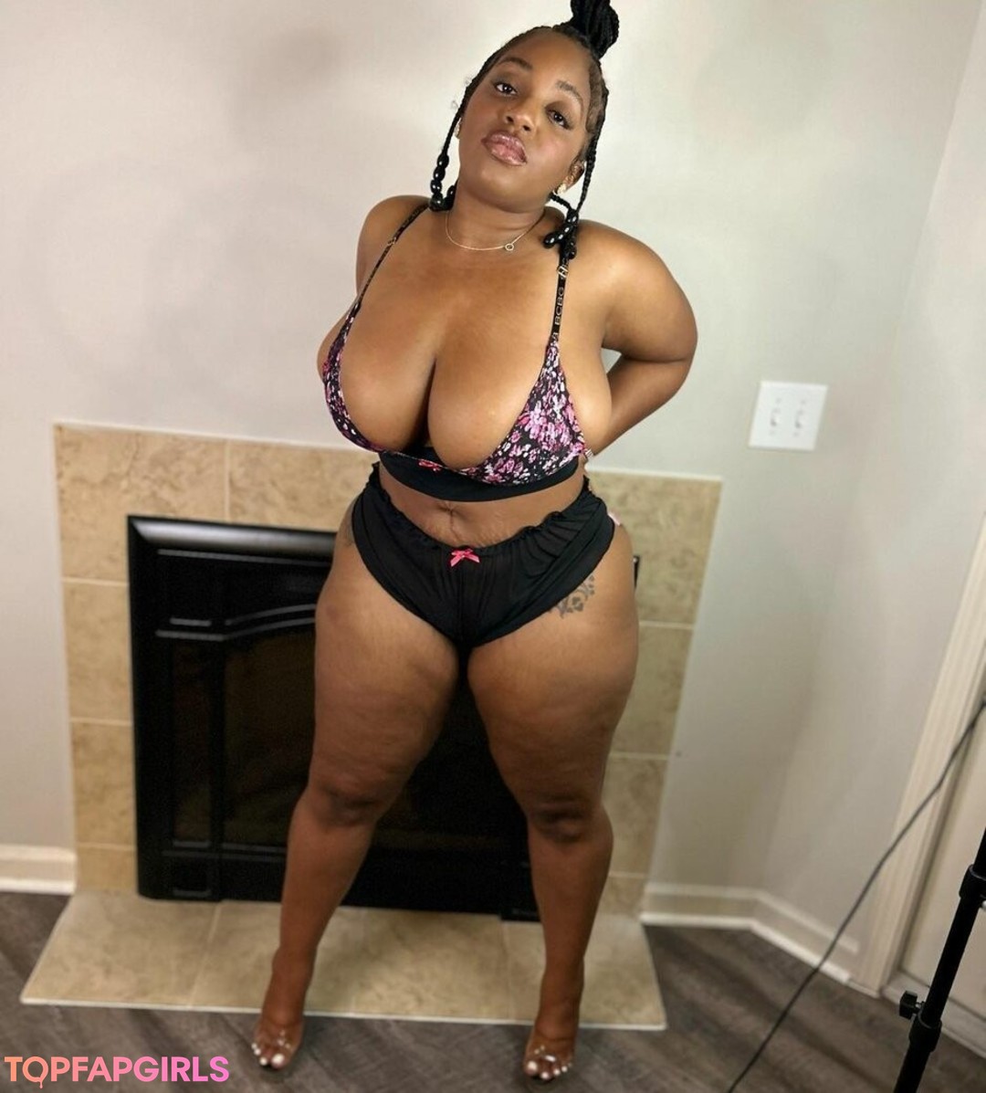 Brownbodii Nude Leaked OnlyFans Photo #1