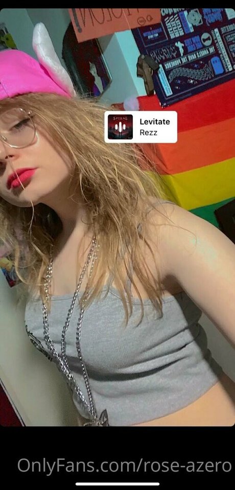 Rose-azero nude leaked OnlyFans photo #4