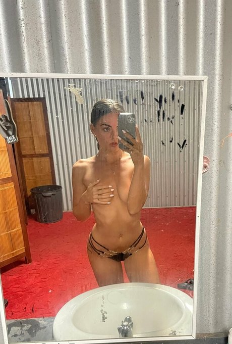 Charlotteswebx nude leaked OnlyFans pic
