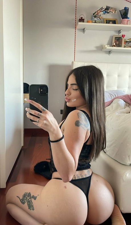 Greta Delmonte nude leaked OnlyFans pic