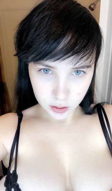 Invadernoodles nude leaked OnlyFans photo #24