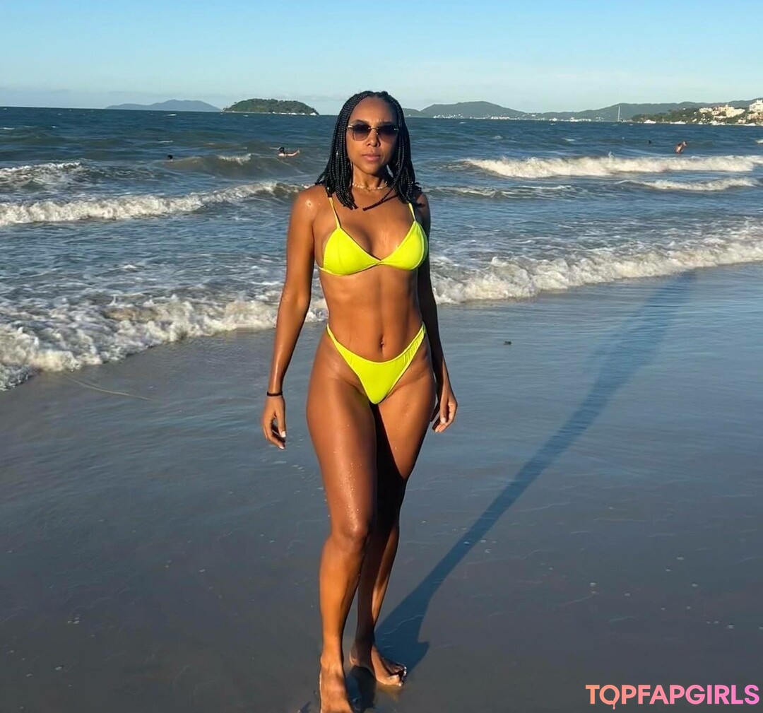 Negra Li Nude Leaked OnlyFans Photo #20