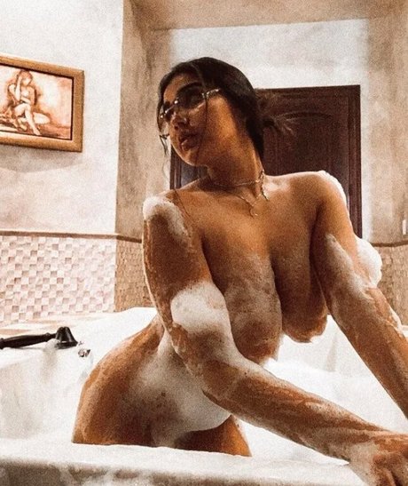 Alisha Sahi nude leaked OnlyFans pic