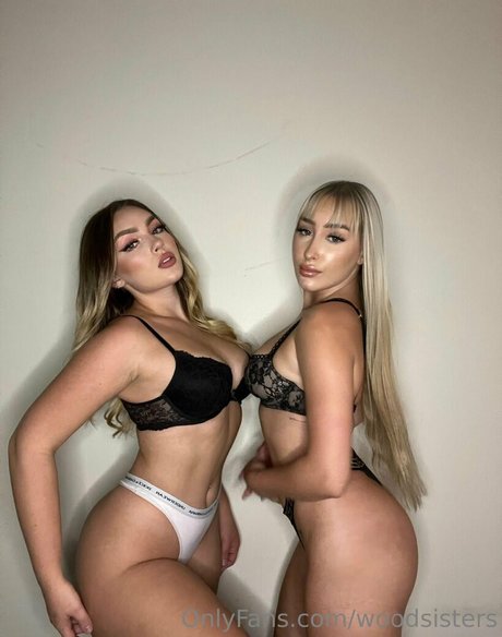 Woodsisters nude leaked OnlyFans pic