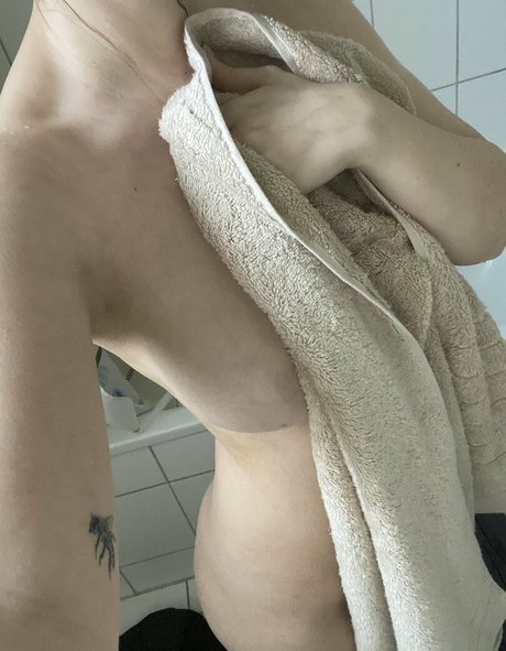 Goddess_rekishii nude leaked OnlyFans pic