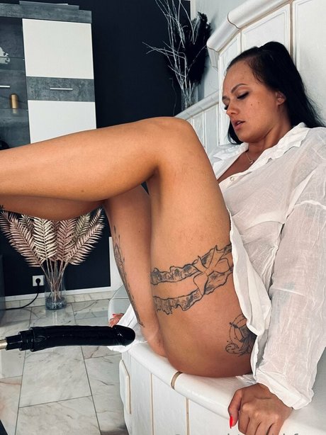 Naughty_girl-free nude leaked OnlyFans pic