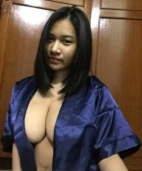 Warunee Thanyaphu nude leaked OnlyFans photo #29