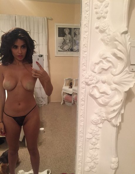 Mikaela Hoover nude leaked OnlyFans pic