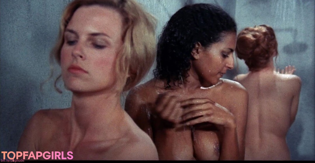 Pam Grier Nude Leaked OnlyFans Photo #14