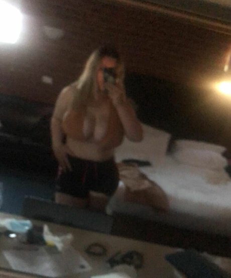 Emily J nude leaked OnlyFans pic