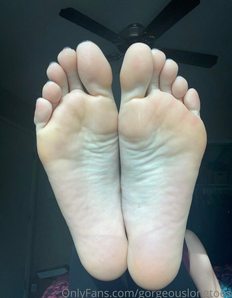 Gorgeouslongtoes nude leaked OnlyFans pic