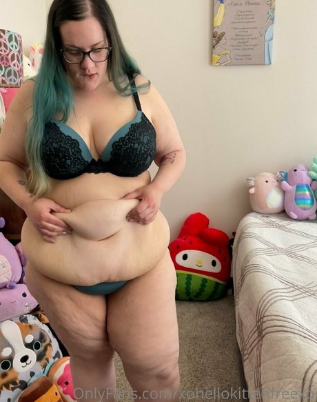 Xohellokittenfreexo nude leaked OnlyFans pic