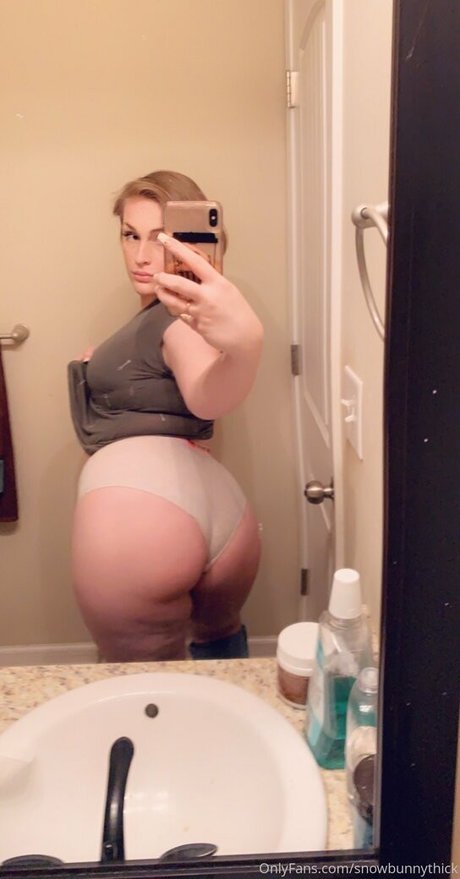 Thickbunnylexi nude leaked OnlyFans photo #13