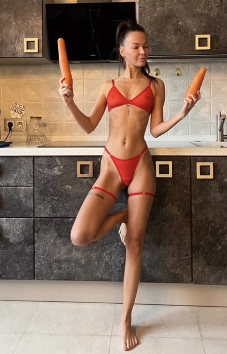 Elizashakirova nude leaked OnlyFans pic