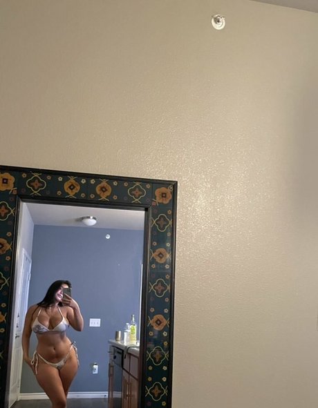 Chloe Medina nude leaked OnlyFans pic