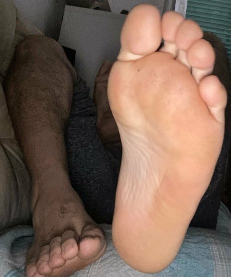 Youloveyourkingfeet nude leaked OnlyFans photo #12