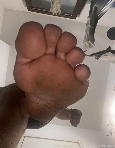 Youloveyourkingfeet nude leaked OnlyFans photo #4