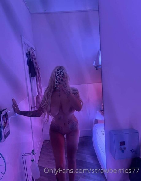 Strawberries77 nude leaked OnlyFans pic