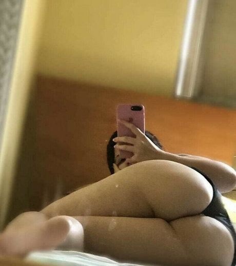 Ntrralia nude leaked OnlyFans pic